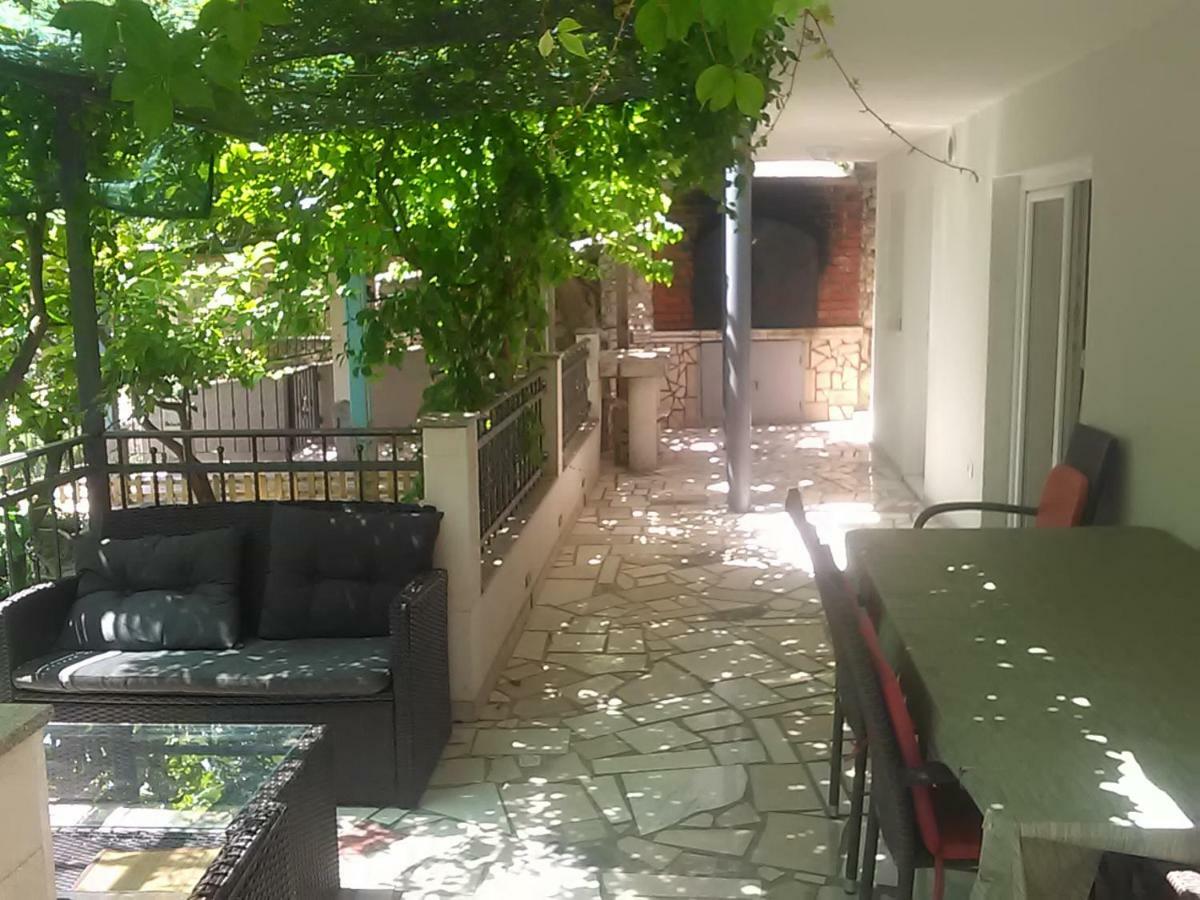 Pavlic 2 Apartman Omiš Kültér fotó