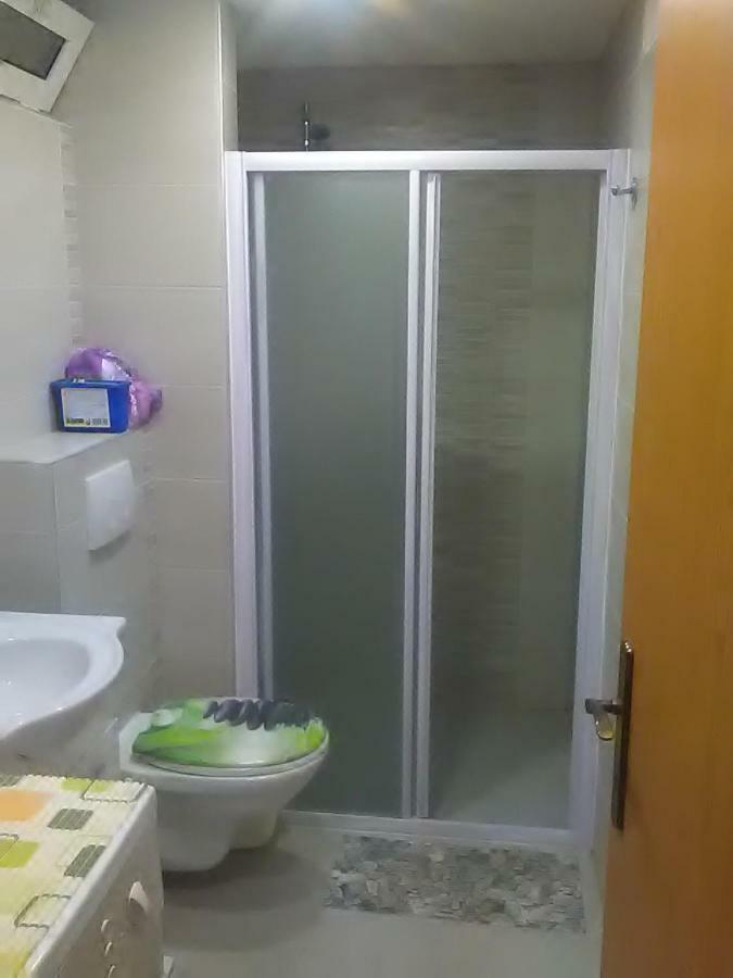 Pavlic 2 Apartman Omiš Kültér fotó